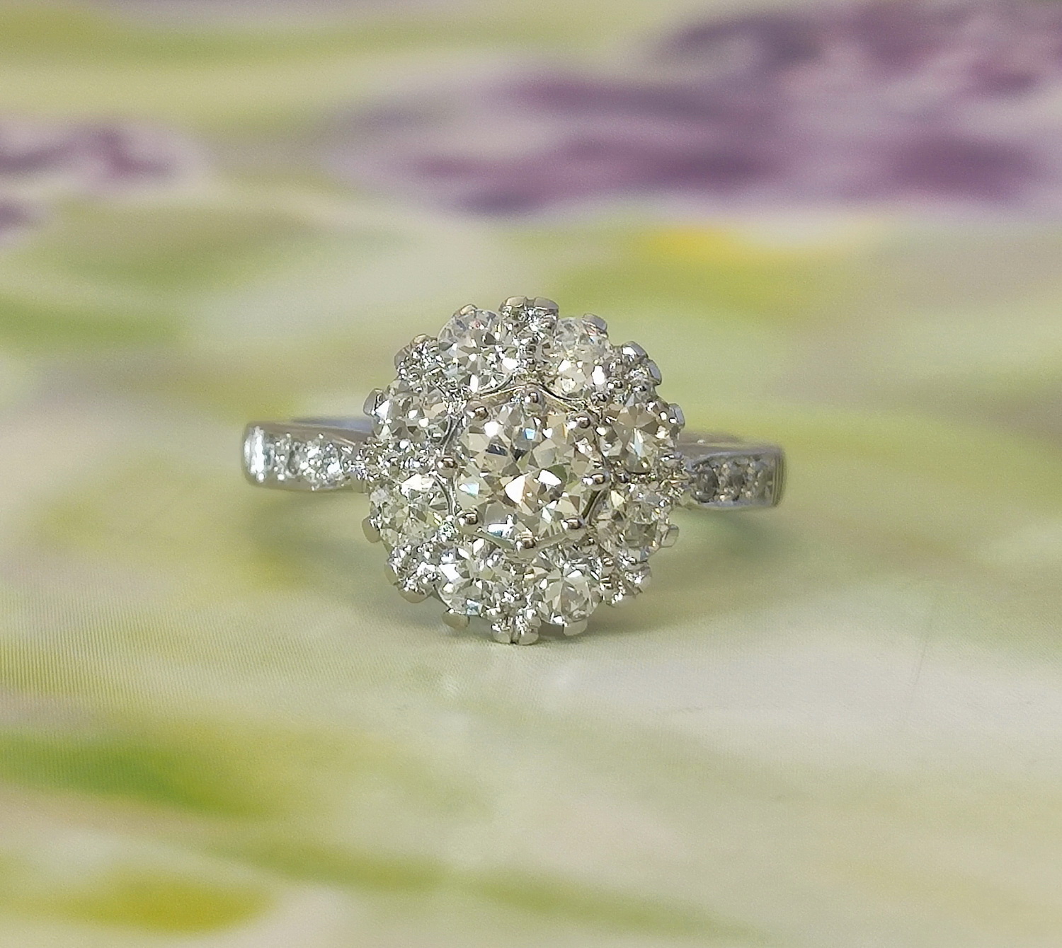 Bespoke & Remodeling Jewellery
